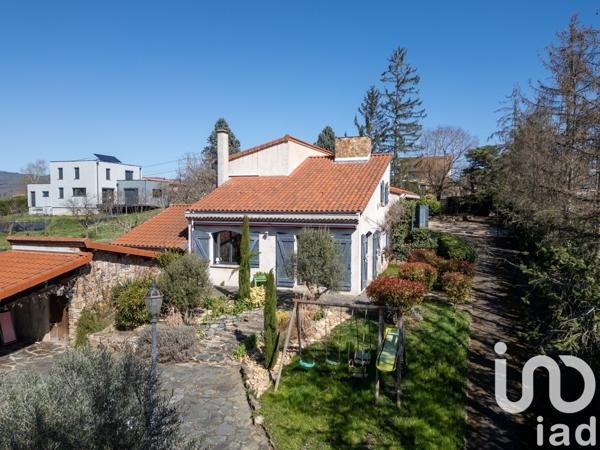 Maison 5 pièces de 169 m² à Sainte-Florine (43250)