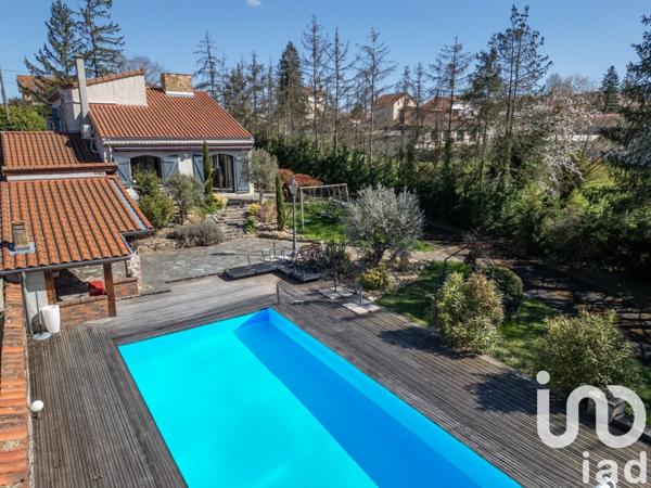 Maison 5 pièces de 169 m² à Sainte-Florine (43250)