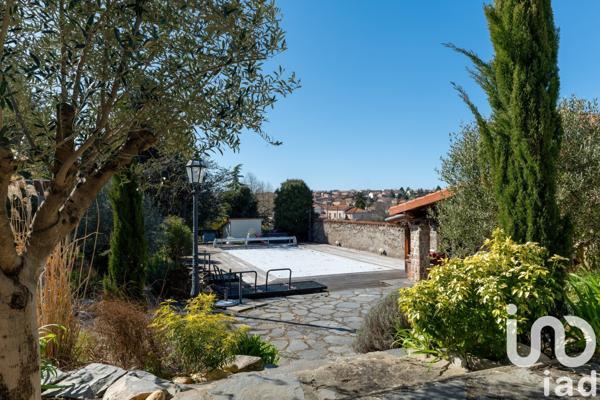 Maison 5 pièces de 169 m² à Sainte-Florine (43250)