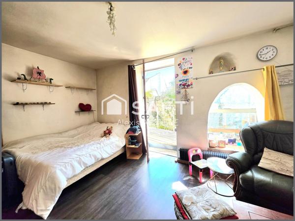APPARTEMENT 26 M2+TERRASSE 7 M2