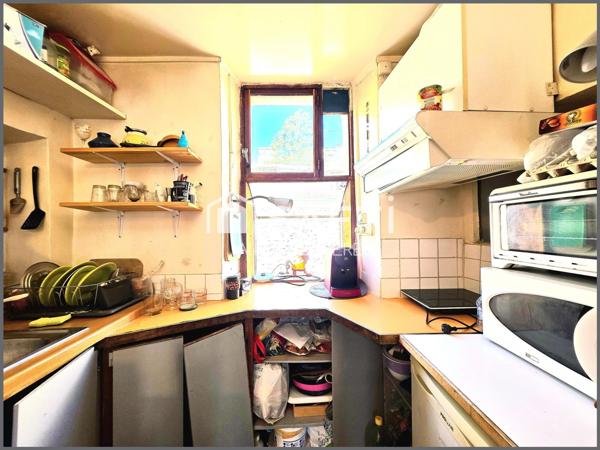 APPARTEMENT 26 M2+TERRASSE 7 M2