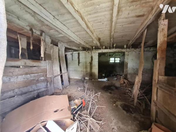 A VENDRE Longère à Crédin en campagne