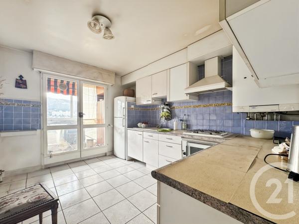 Appartement T3 à vendre  3 pièces - 69,59 m2 MARSEILLE - 13011