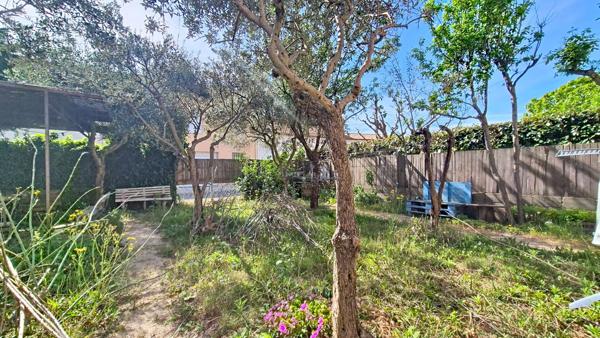 Cavaillon (84300) MAISON DE VILLE PROCHE DU CENTRE