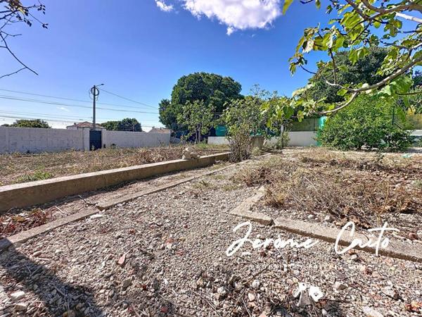 Terrain Nimes 230 m2 non viabilisé - libre constructeur