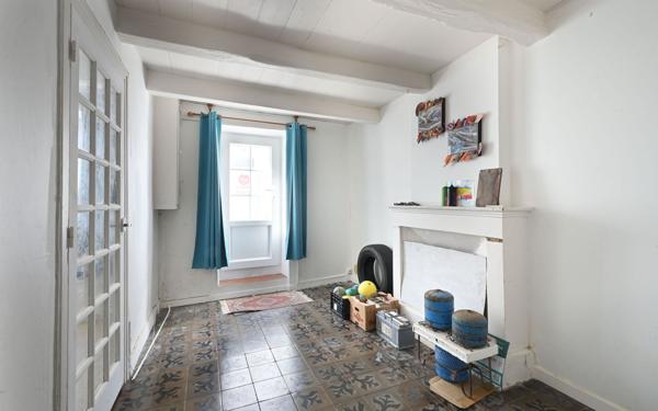 Maison à vendre    7 pièces •  Saint-Clément-des-Baleines