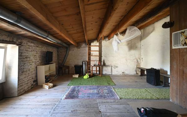 Maison à vendre    7 pièces •  Saint-Clément-des-Baleines