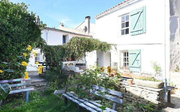 Maison à vendre    7 pièces •  Saint-Clément-des-Baleines