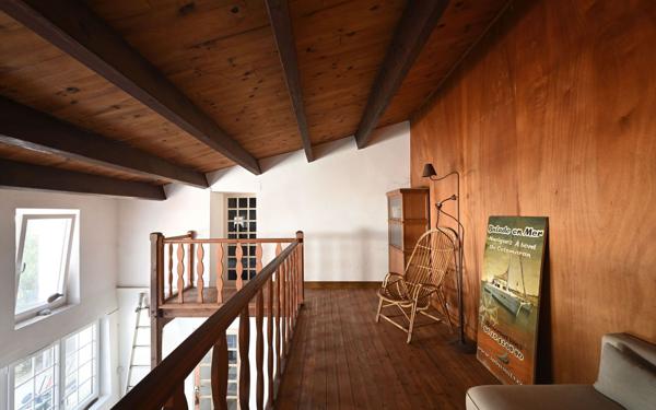 Maison à vendre    7 pièces •  Saint-Clément-des-Baleines