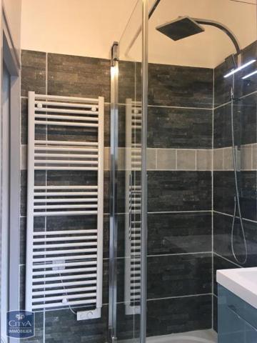 Appartement à louer 1 pièce 23.44m²