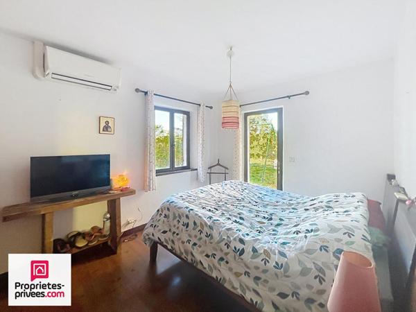 RIANS VILLA T6 avec piscine sur 13612 m²