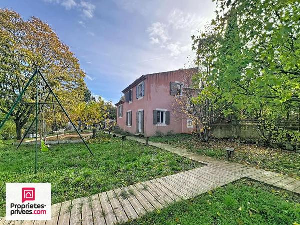 RIANS VILLA T6 avec piscine sur 13612 m²