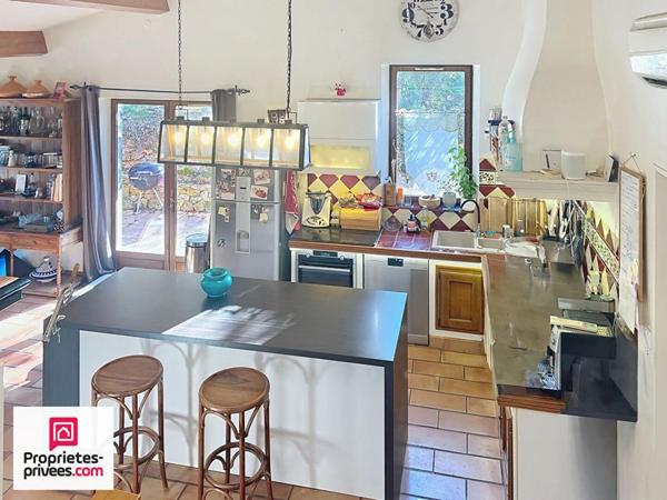 RIANS VILLA T6 avec piscine sur 13612 m²