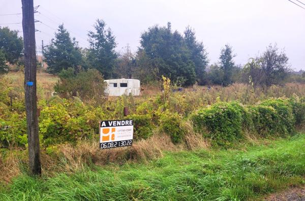 Terrain de loisir à vendre de 1 951,00 m² LES ORMES (86220)