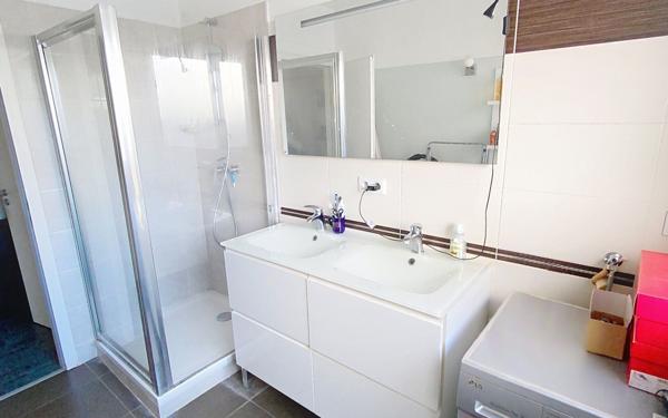 Appartement à louer    3 pièces • 68,52 m2 Annemasse