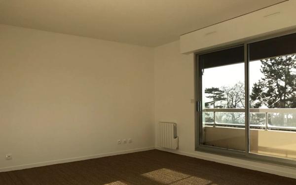 Appartement à louer    3 pièces •  Sainte-Adresse