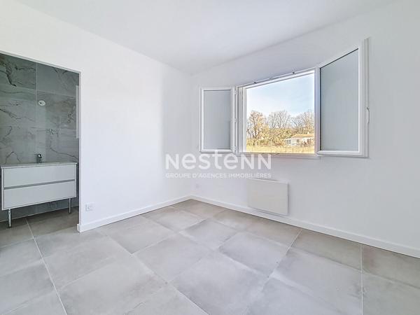 A vendre maison récente de plain-pied à Laragne Monteglin 4 pièce(s) 91 m2