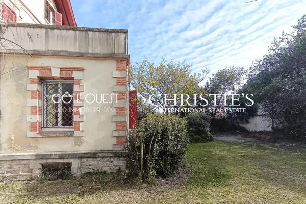 À vendre Biarritz – Villa sur vaste parc en cœur de ville