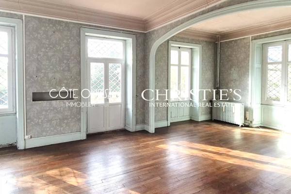 À vendre Biarritz – Villa sur vaste parc en cœur de ville