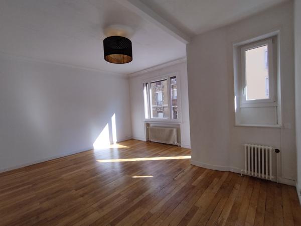 Appartement 3 pièce(s) 2 chambre(s) 79 m²