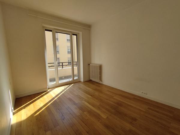 Appartement 3 pièce(s) 2 chambre(s) 79 m²