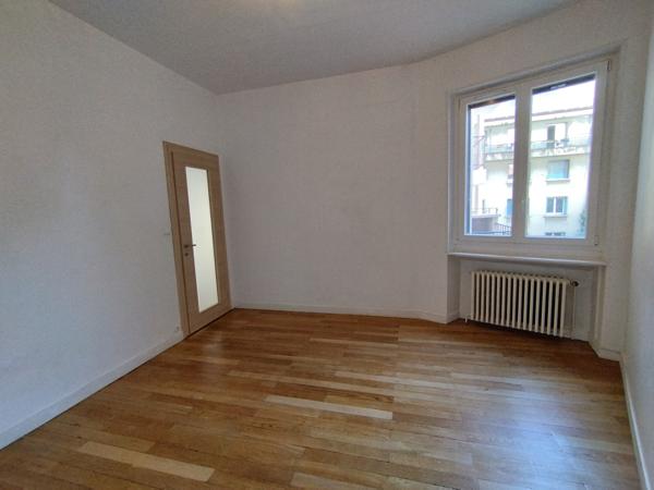 Appartement 3 pièce(s) 2 chambre(s) 79 m²
