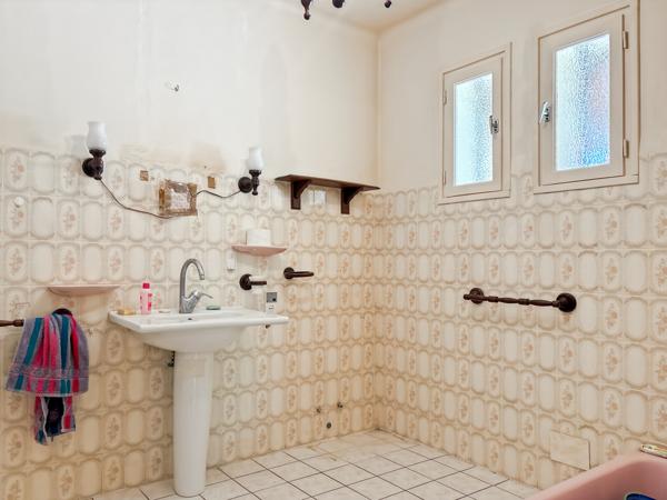 Châteaurenard (13160) Maison 125 m2, 4 chambres, garage sur 1280 m2 de terrain avec vue