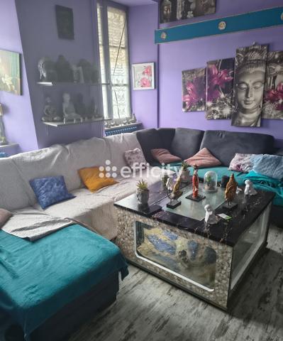 Appartement
         5 pièces
        - 145 m² Exclusivité 128 800 € *
