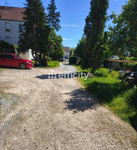 Appartement
         5 pièces
        - 145 m² Exclusivité 128 800 € *