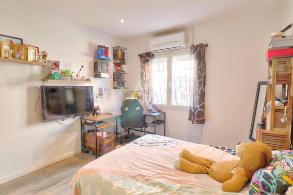 À VENDRE MAISON FAMILIALE AVEC DÉPENDANCE AUX PENNES MIRABEAU