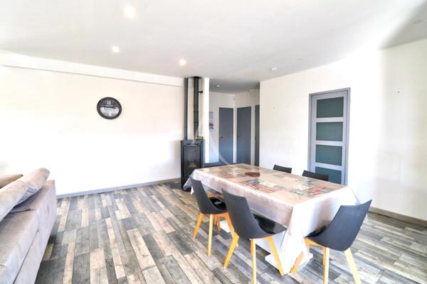 À VENDRE MAISON FAMILIALE AVEC DÉPENDANCE AUX PENNES MIRABEAU