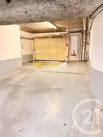 Parking à vendre  12 m2 PARIS - 75015