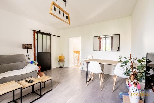 A vendre Nantes Rte de St Joseph Maison 3 chambres jardin bien exposé.