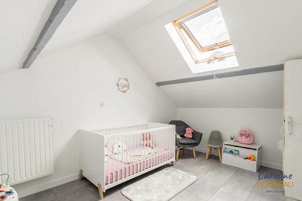 A vendre Nantes Rte de St Joseph Maison 3 chambres jardin bien exposé.