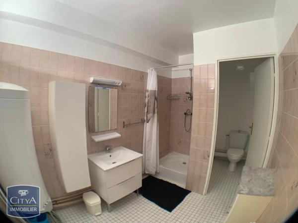 Appartement à louer 1 pièce 29.4m² Châteauroux (36000)