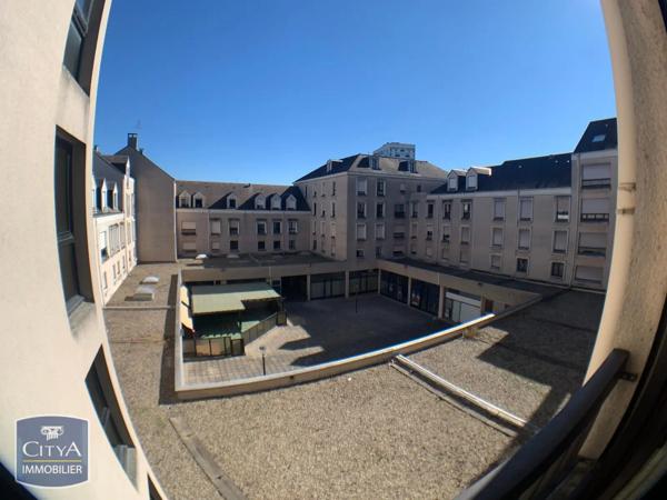 Appartement à louer 1 pièce 29.4m² Châteauroux (36000)