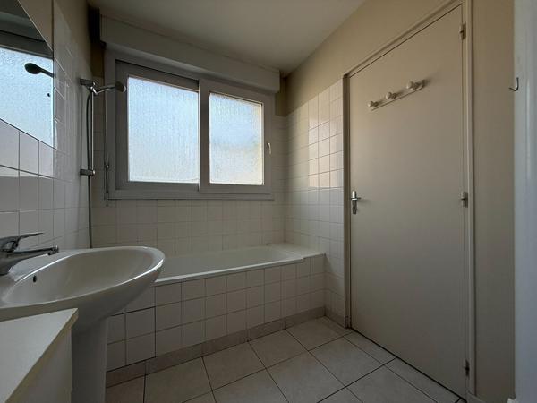 Appartement T3 Terrasse + Parking - UCO