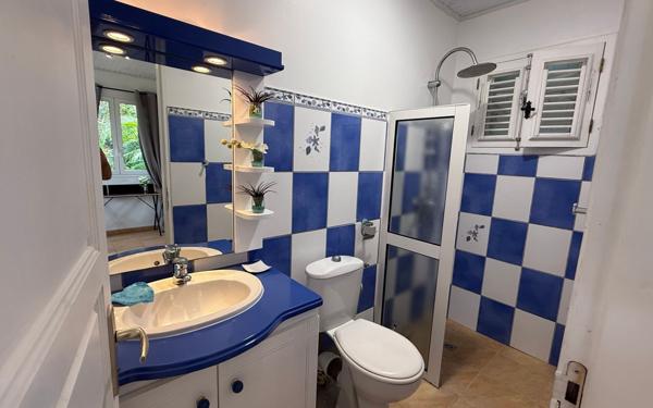 Maison à vendre    4 pièces •  Sainte-Anne