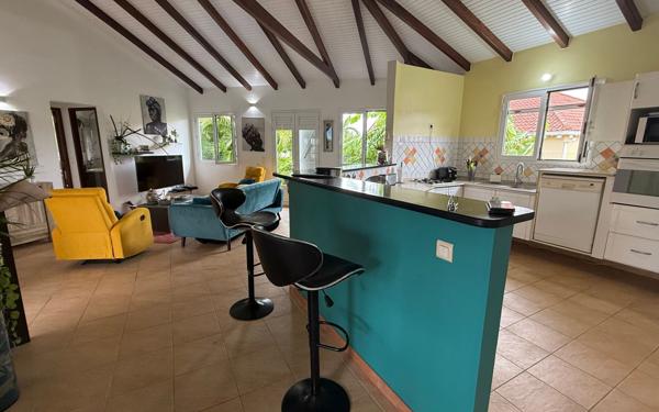 Maison à vendre    4 pièces •  Sainte-Anne