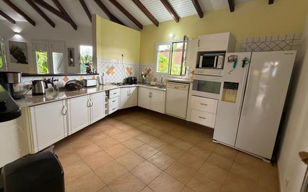 Maison à vendre    4 pièces •  Sainte-Anne