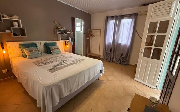 Maison à vendre    4 pièces •  Sainte-Anne