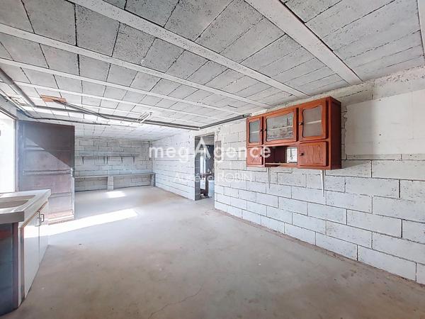 Maison à NUEIL-LES-AUBIERS, 79250 - 5 pièces 89m²