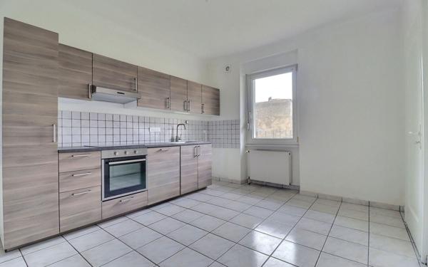 Immeuble à vendre    9 pièces •  Freyming-Merlebach