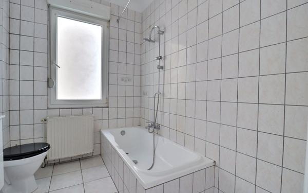 Immeuble à vendre    9 pièces •  Freyming-Merlebach