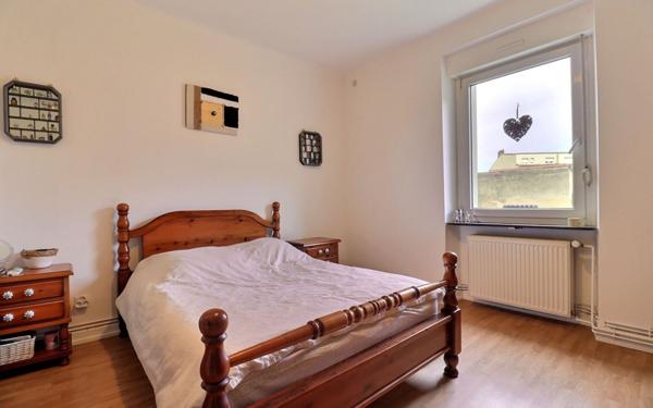 Immeuble à vendre    9 pièces •  Freyming-Merlebach