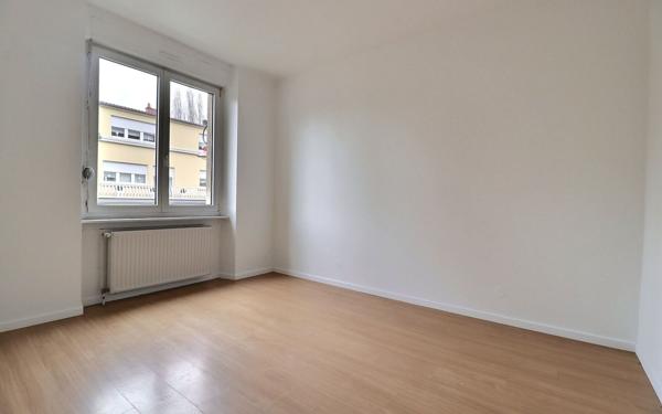 Immeuble à vendre    9 pièces •  Freyming-Merlebach