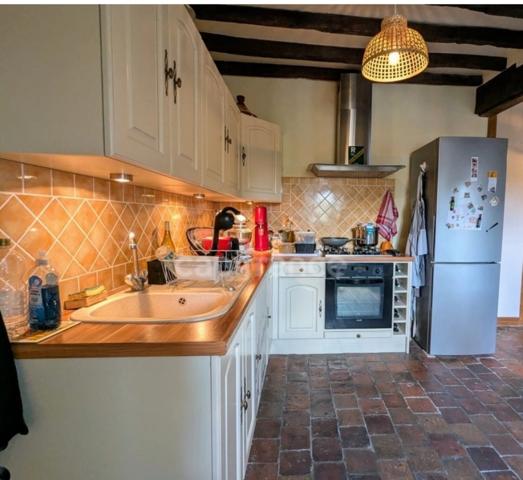 Appartement de charme vendu loué - 65m2 - Centre ville Historique d'Auxerre