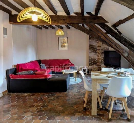 Appartement de charme vendu loué - 65m2 - Centre ville Historique d'Auxerre