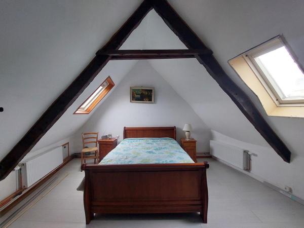 Maison à PLOUNEVEZ-MOEDEC, 22810 - 7 pièces 160m²