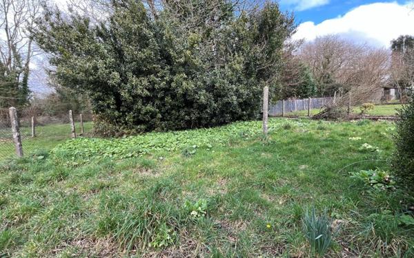 Maison à vendre    3 pièces • 65,84 m2 Rostrenen